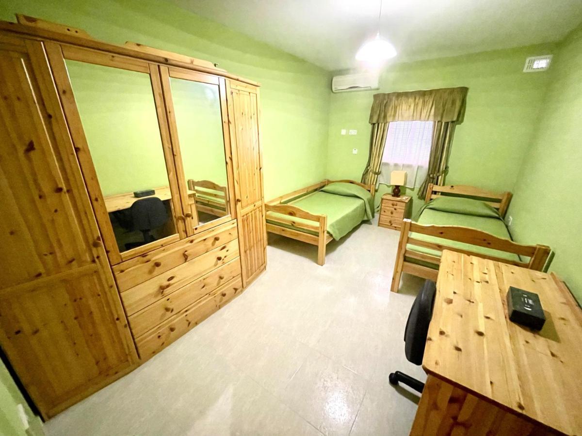 Regent Court - 3 Bedroom Apartment Within Walking Distance From Seafront Сейнт Полс Бей Екстериор снимка