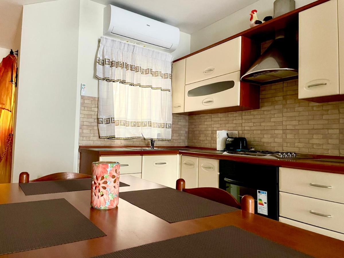 Regent Court - 3 Bedroom Apartment Within Walking Distance From Seafront Сейнт Полс Бей Екстериор снимка